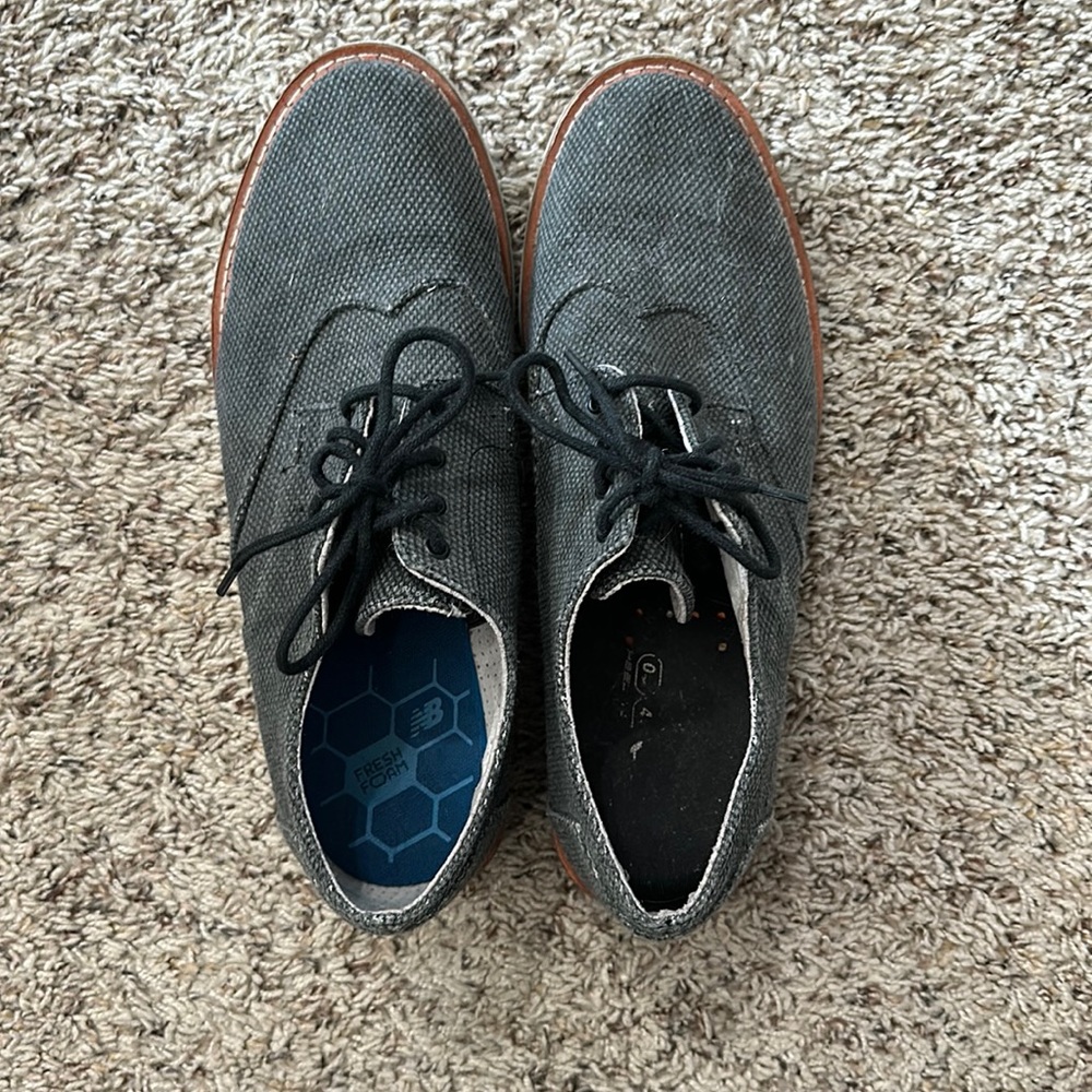 Toms Men’s Grey Dress Shoe Size 9